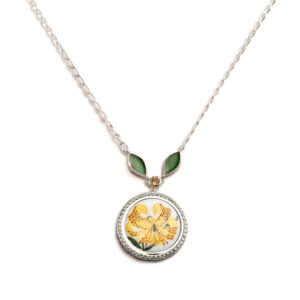 Flor necklace